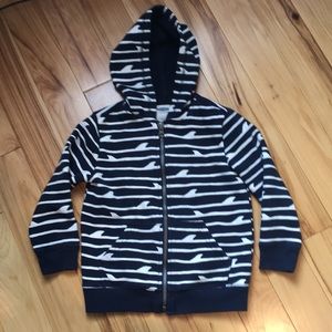 Old Navy hooded zip up in GUC size 5T